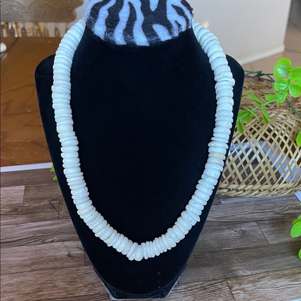 Elegant White Beaded Necklace